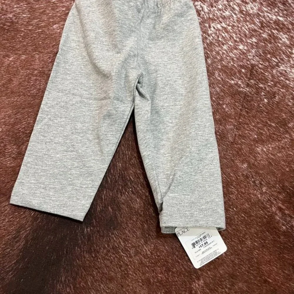 3/$20 Bundle •The Children’s Place capri Legging 2-Pack Black & Gray 18–24M